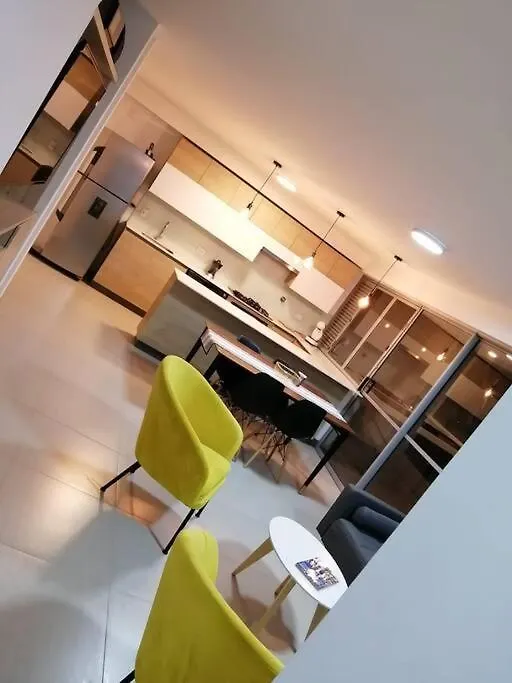 Moderno Apartamento En El Corazon Del Poblado Apartment Medellin